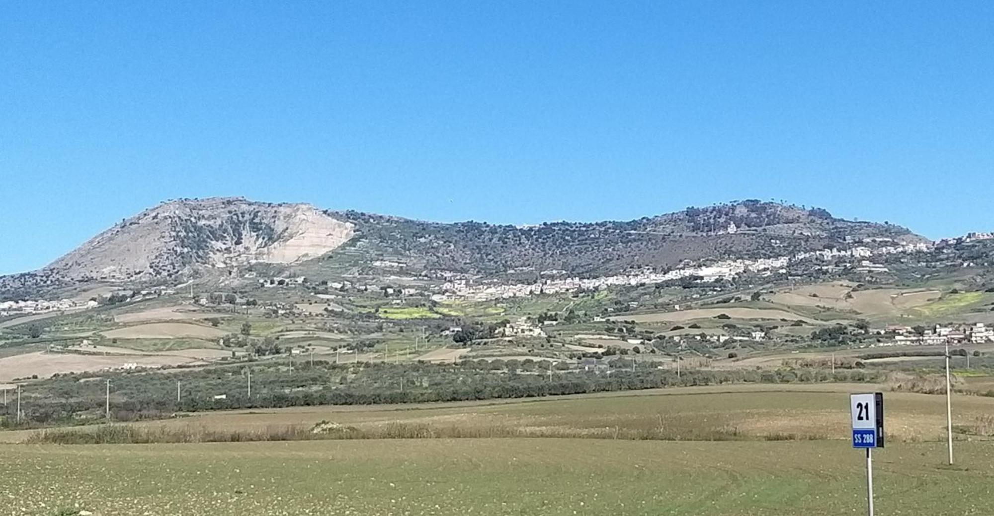 Belvedere Appartamento Per Vacanze Castel di Iudica Exterior foto